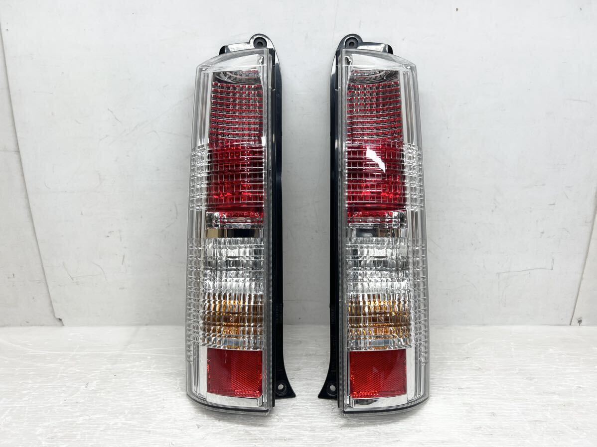 良品 送料込 即決 エブリィワゴン DA64W 後期 純正 左右 テールランプ