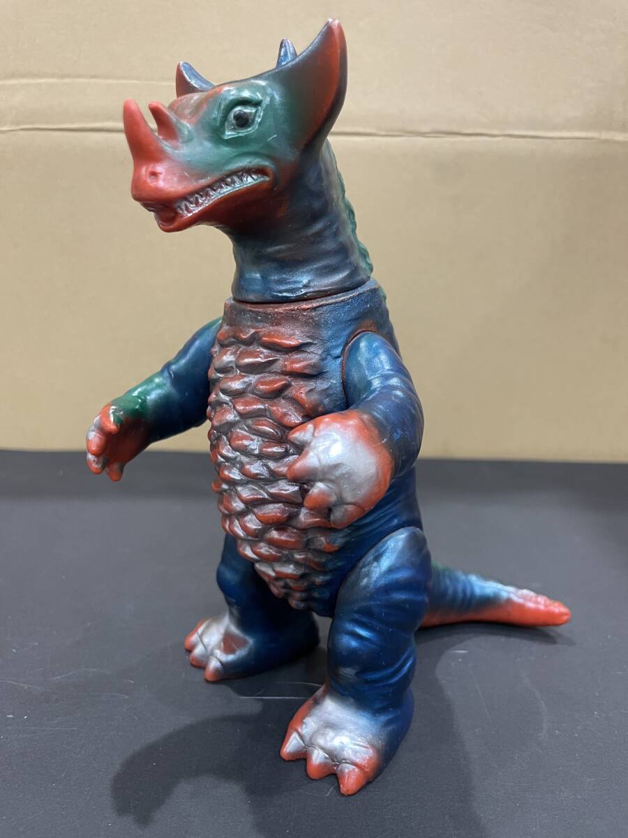 Yahoo!オークション - パチ怪獣 ゴモラ ウルトラ怪獣 マルサン ブルマ