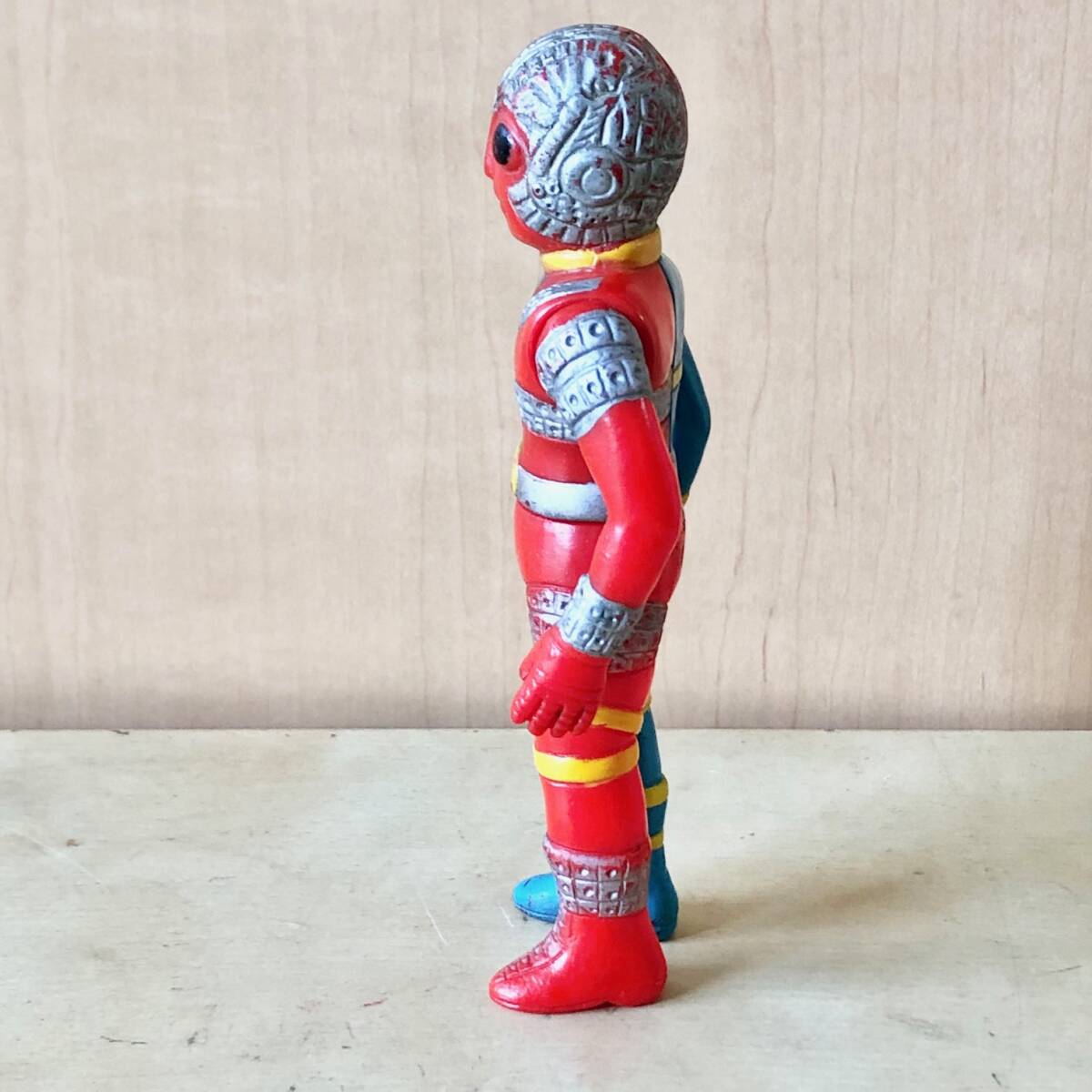 Yahoo!オークション - 当時物 タカトク 人造人間キカイダー ソフビ 約1