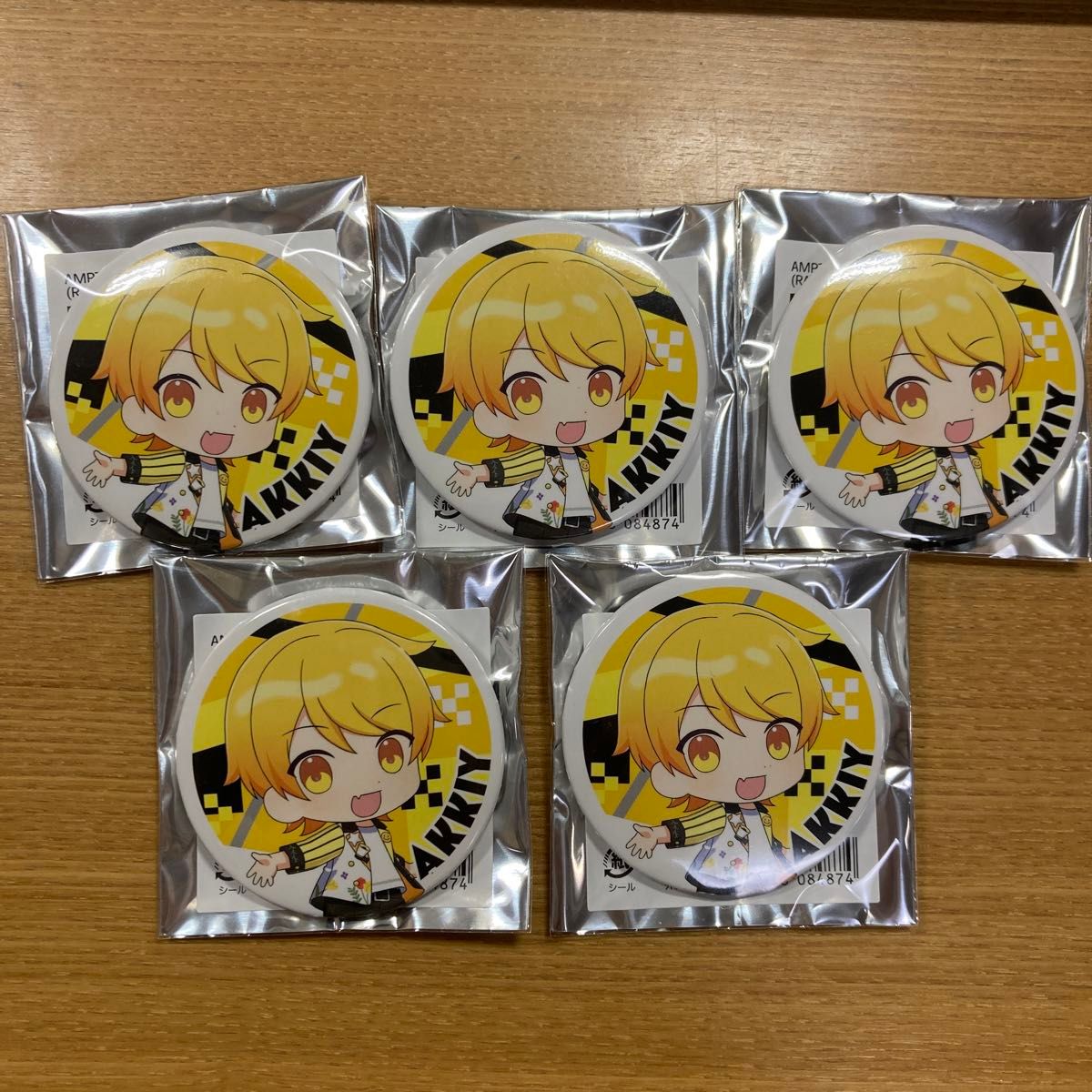AMPTAK 1st LIVE TOUR 缶バッジ あっきぃ｜Yahoo!フリマ（旧PayPayフリマ）