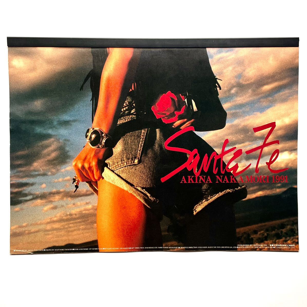 Yahoo!オークション - 中森明菜 Santa Fe 1991 カレンダー 14枚綴り A2