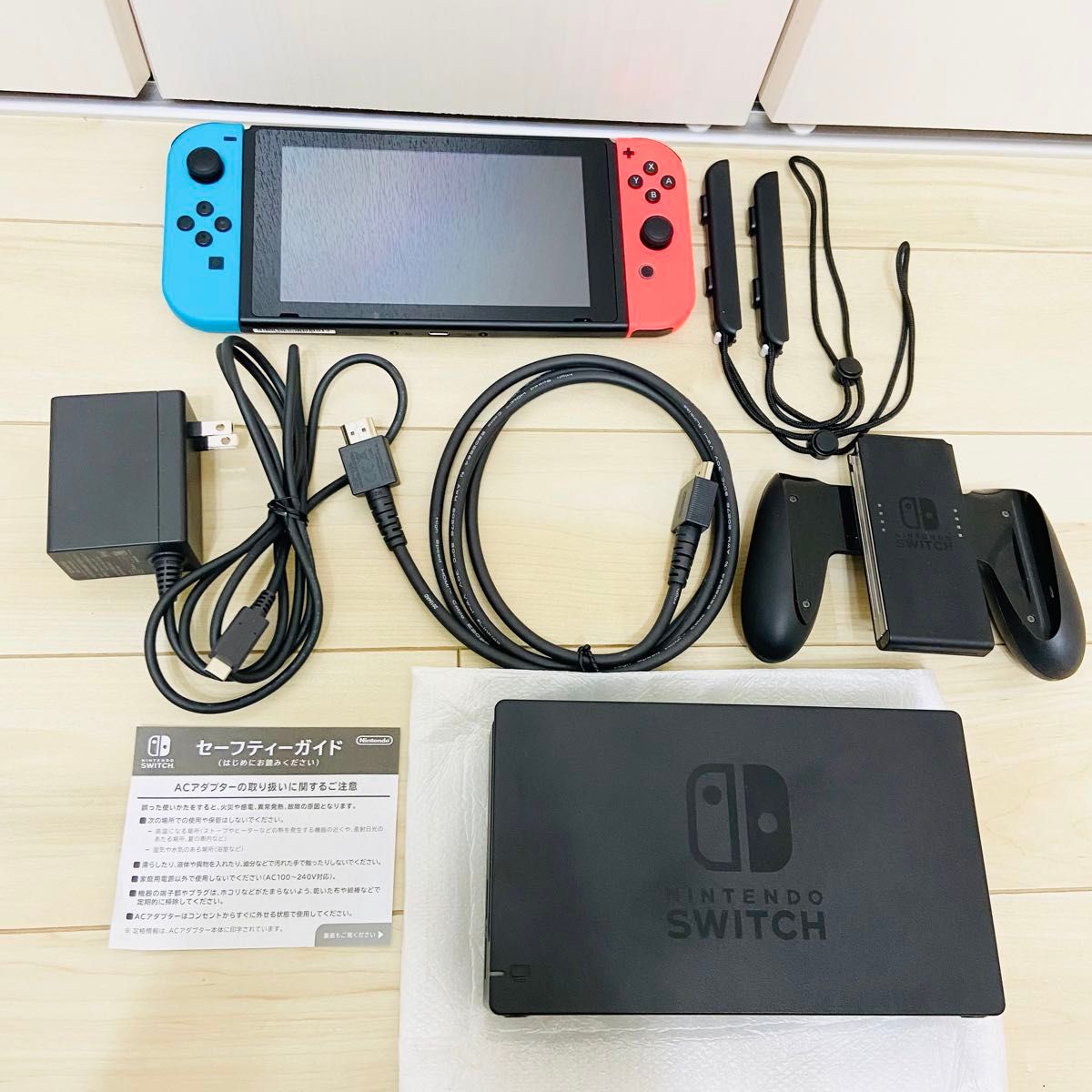 未使用に近い】バッテリー強化版 Nintendo Switch ニンテンドー