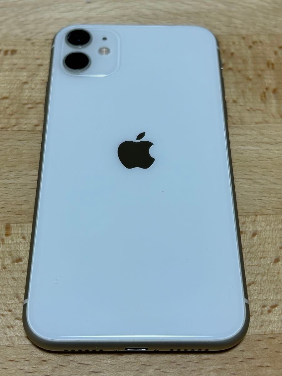 Apple iPhone 11 64GB ホワイト 画面にひびあり 箱あり Apple iPhone
