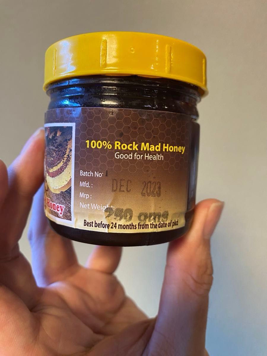 未勝利さん用です 本物のネパール直送マッドハニーです 本物をちゃんと