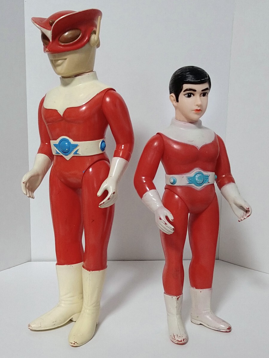 Yahoo!オークション - ブルマァク レッドマン ソフビ 2種セット 750特