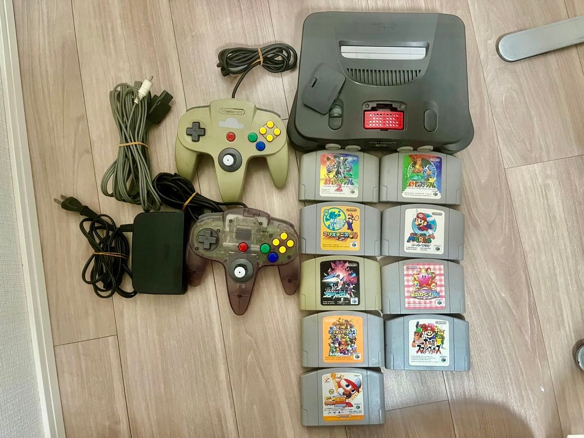 ニンテンドー64 本体セット ソフト9個 コントローラー3個