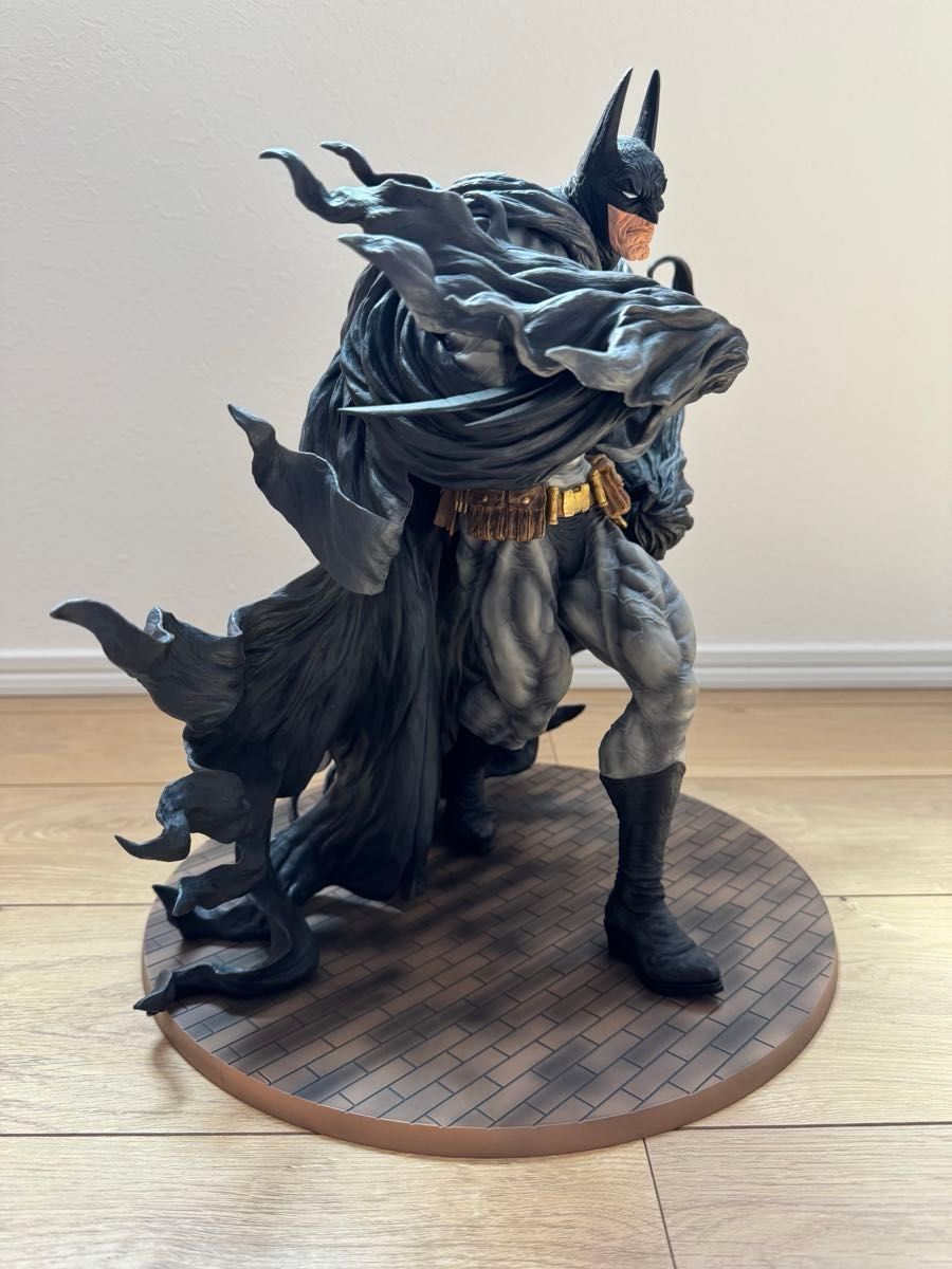 sofbinal（ソフビナル）バットマン ハード・ブラックVer｜Yahoo!フリマ