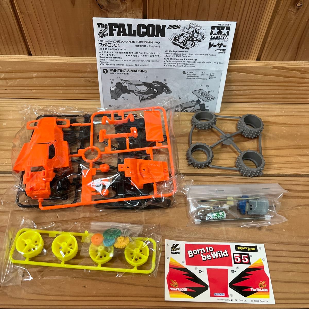 蛍光カラースペシャル】 タミヤ レーサーミニ四駆 ファルコンJr 未組立