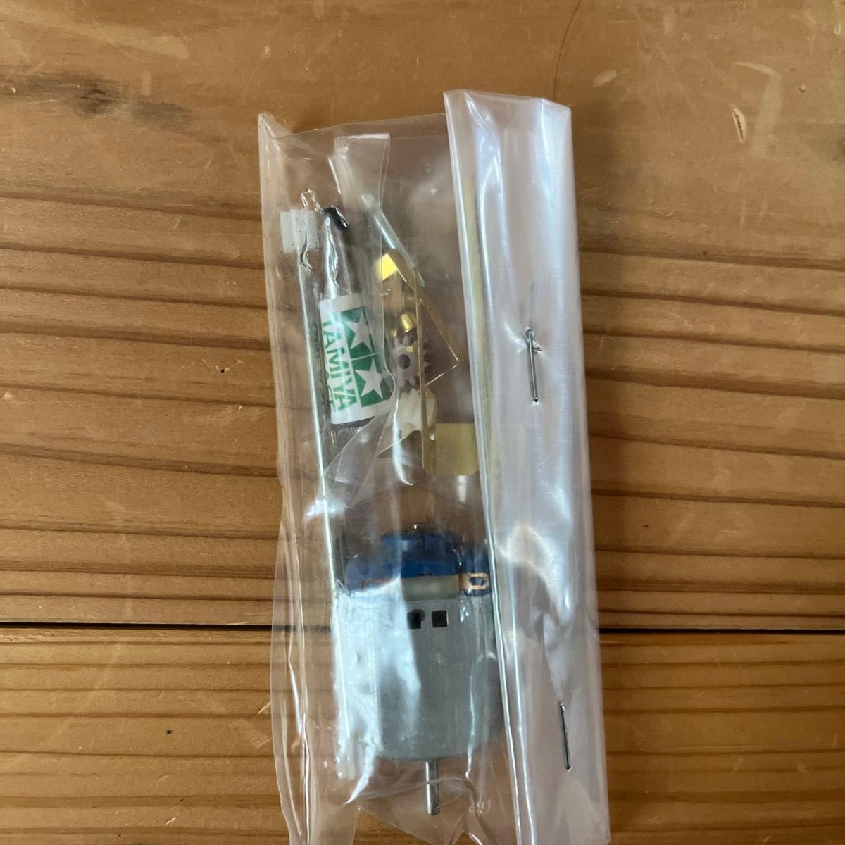 蛍光カラースペシャル】 タミヤ レーサーミニ四駆 ファルコンJr 未組立