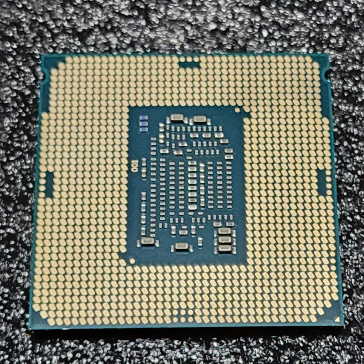CPU Intel Core i3 9100F 3 6Hz 4コア4スレッド CoffeeLake PCパーツ