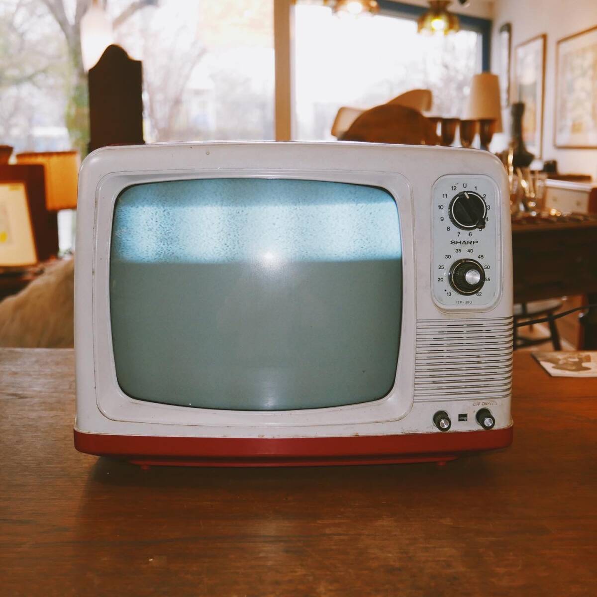 Yahoo!オークション - 昭和レトロ 1978年製 ブラウン管テレビ SHARP シ