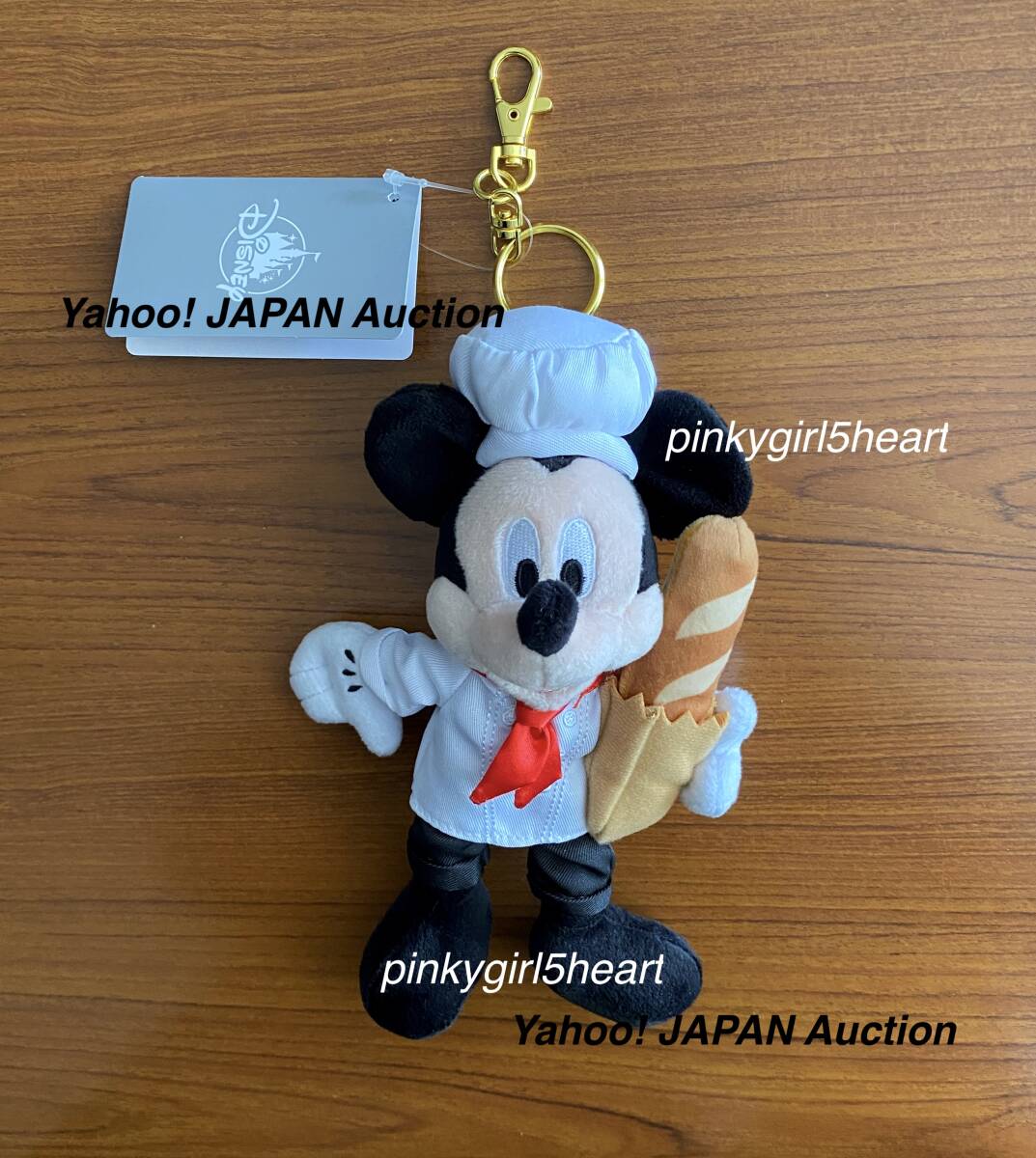 ディズニーストア ミッキー ぬいぐるみキーホルダー・キーチェーン