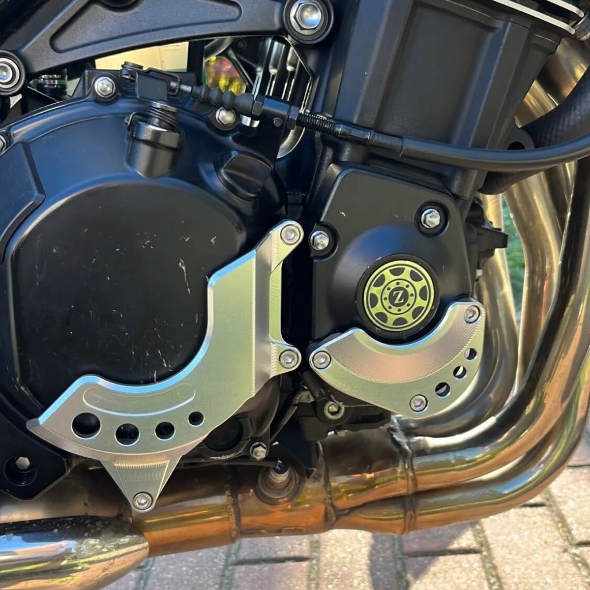 Z900RS エンジンガード エンジンカバー スライダー アルミ シルバー