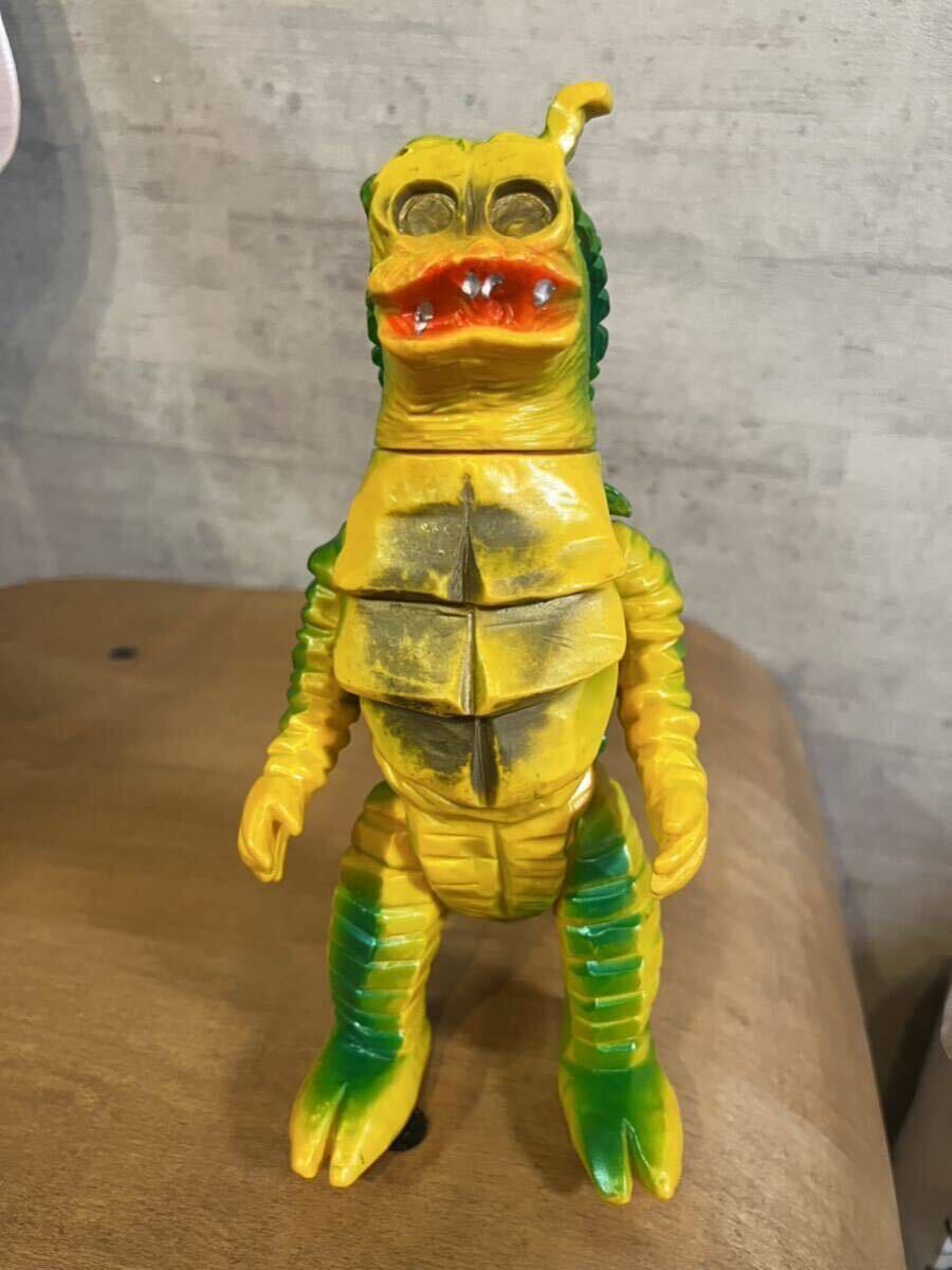 Yahoo!オークション - ブルマァク ソフビ キーラ STサイズ マルサン ウ