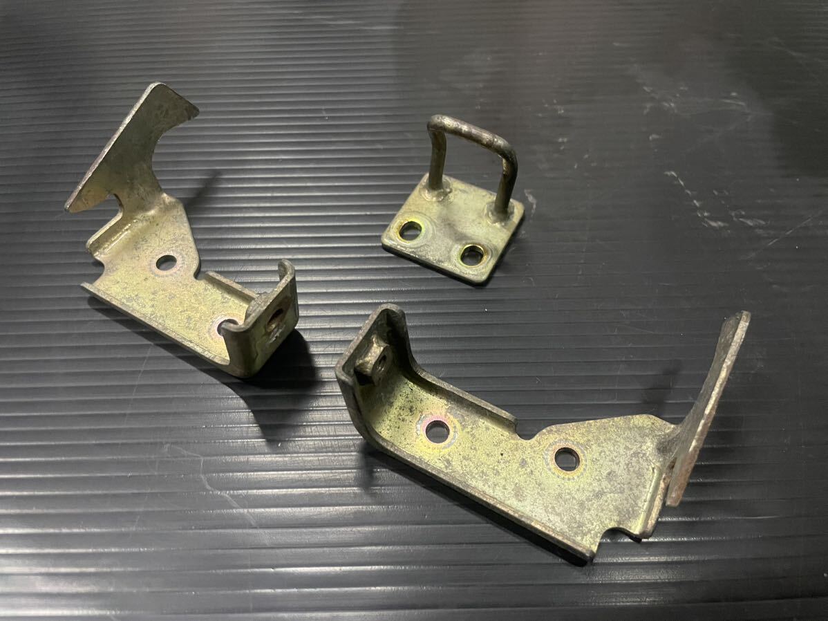 Yahoo!オークション - ゼファー400 純正 シート金具 C3 C4 中期型 実働