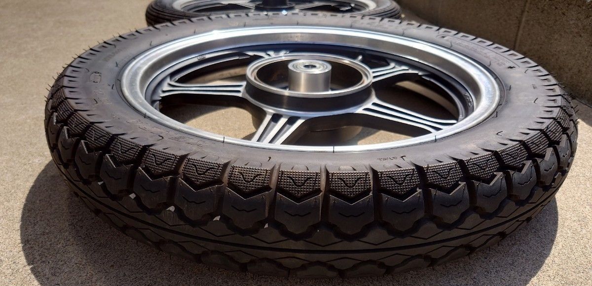 GN125-2F キャストホイール 純正タイヤ｜Yahoo!フリマ（旧PayPayフリマ）