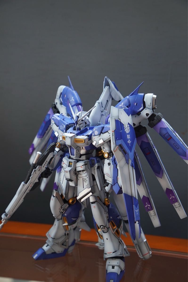 ハイニューガンダム hi νガンダム RG 塗装済 完成品 ハイパーメガ
