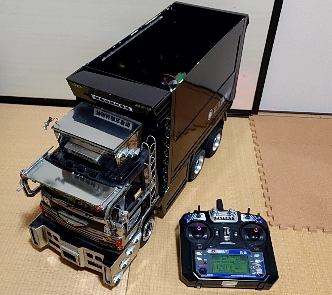 Yahoo!オークション - タミヤ 1/14ラジコン 日野 ドルフィン ムネトラ