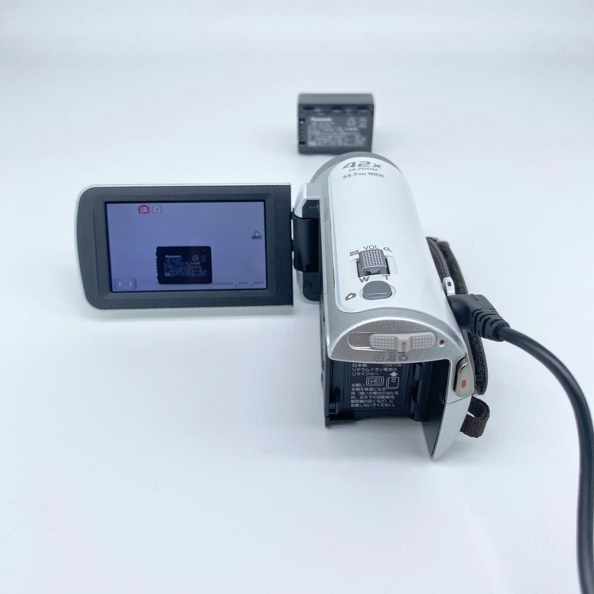 即配【美品】Panasonic パナソニック HDC-TM45 ホワイト ビデオカメラ