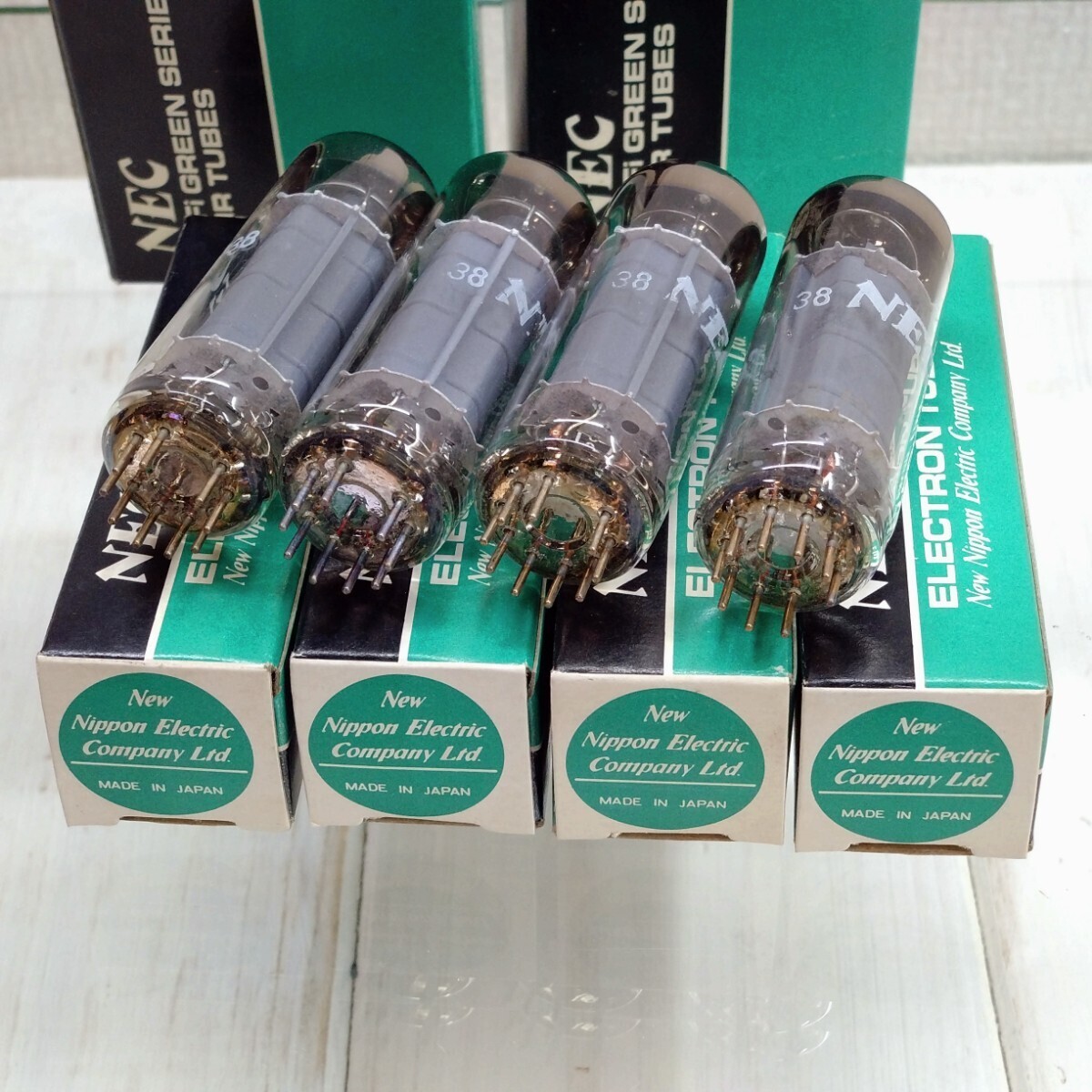 Yahoo!オークション - NEC 6RA8 クアッド(2ペア4本同一ロット) 真空管