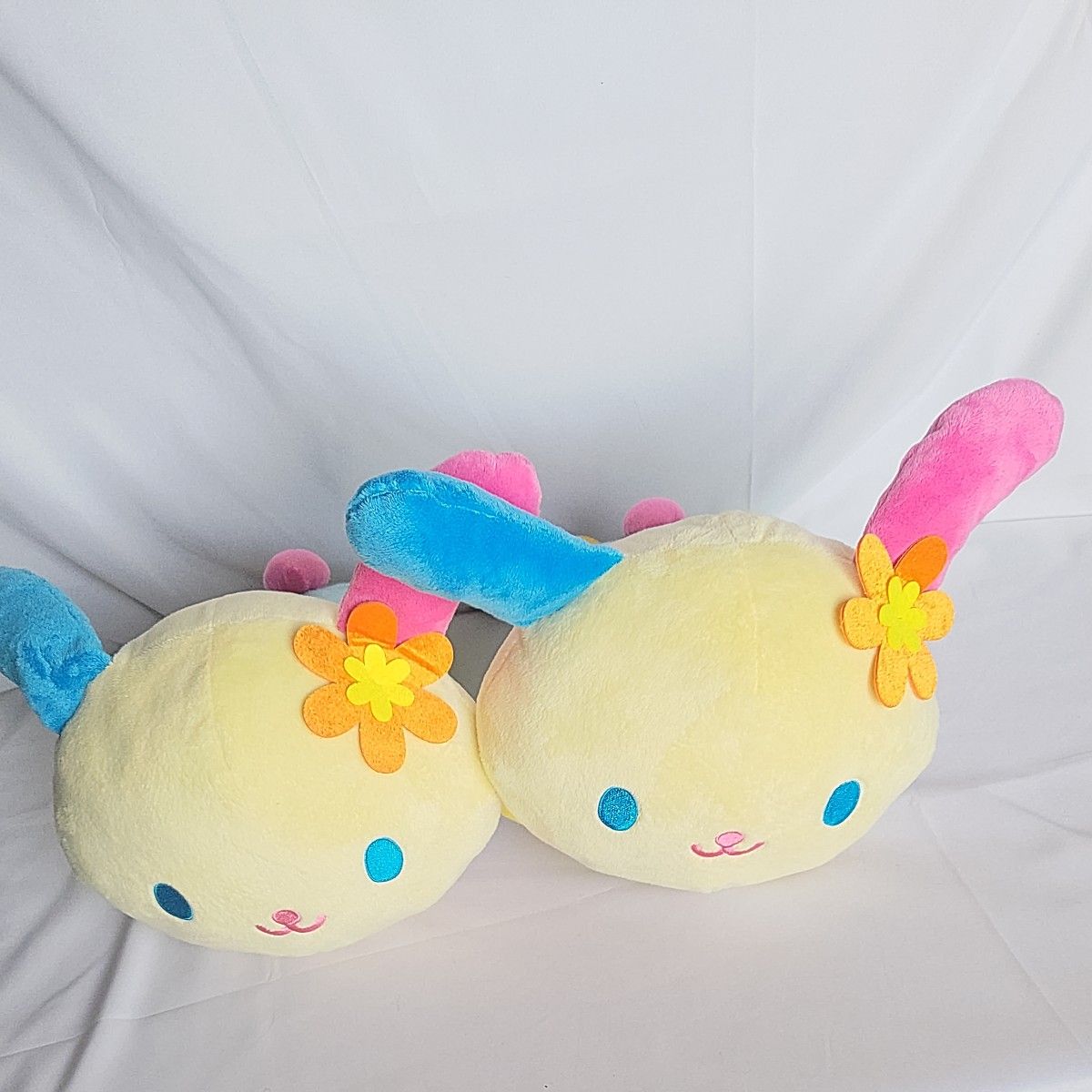 ウサハナ寝そべりBIGぬいぐるみ2体｜Yahoo!フリマ（旧PayPayフリマ）