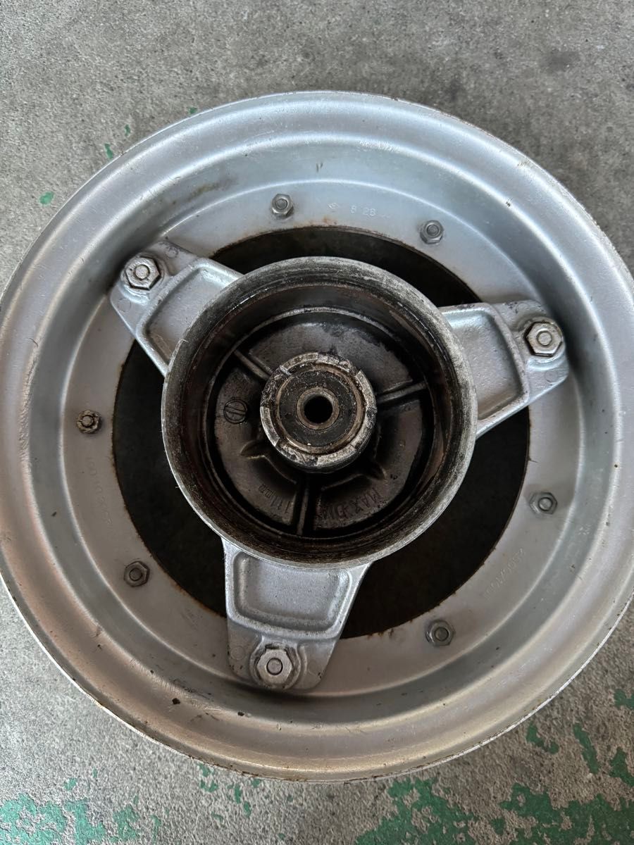 シャリー ダックス 純正ハブ 3本ハブ 純正ホイール｜Yahoo!フリマ（旧