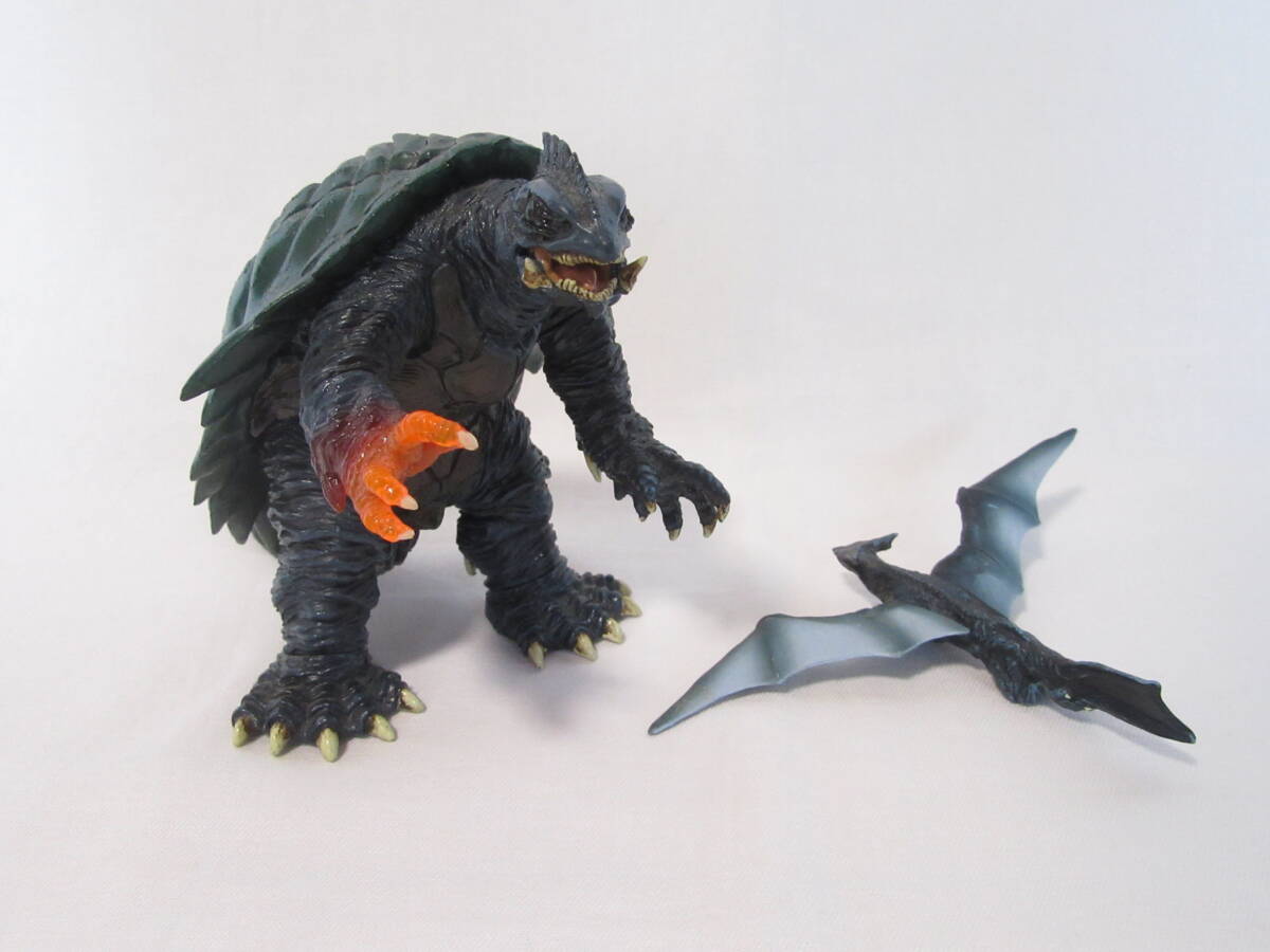 海洋堂「ガメラ（バニシングフィスト） ギャオス」フィギュア 1999