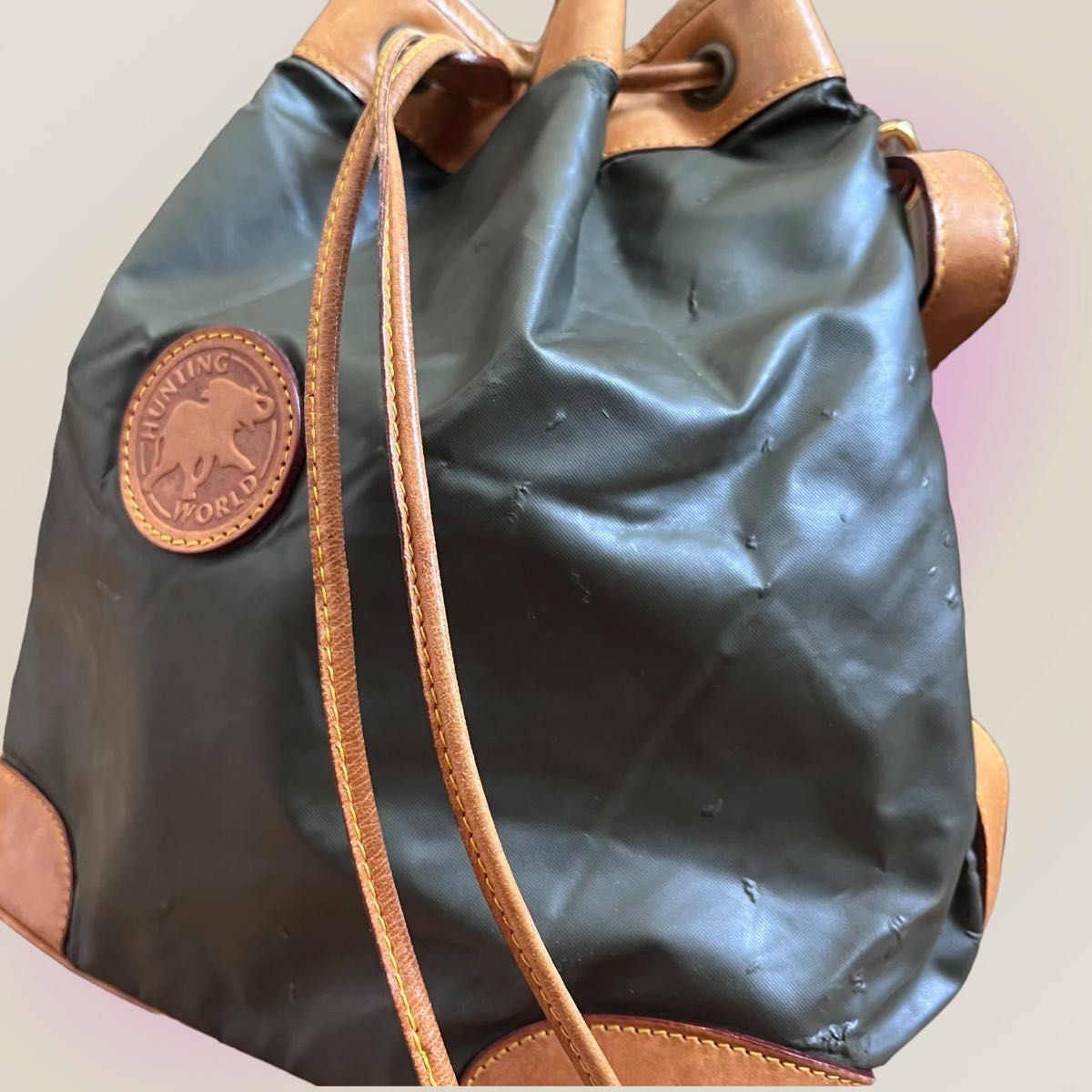 HUNTING WORLD ハンティングワールド 巾着ショルダーバッグ 巾着型