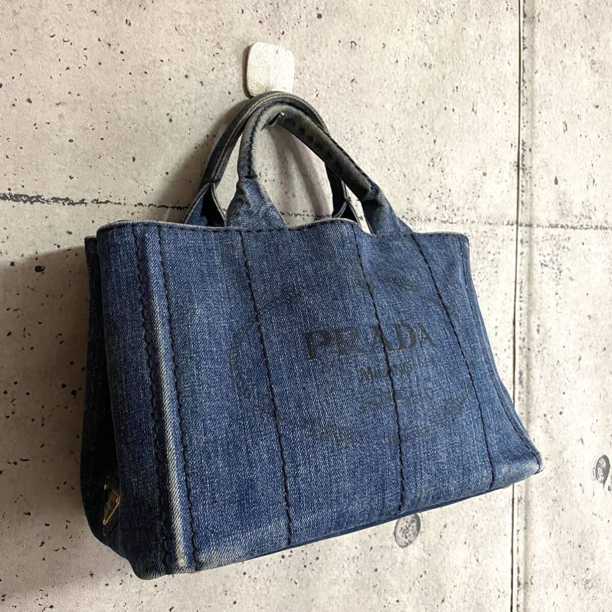 PRADA カナパS デニム ブルー ハンドバッグ 三角プレート