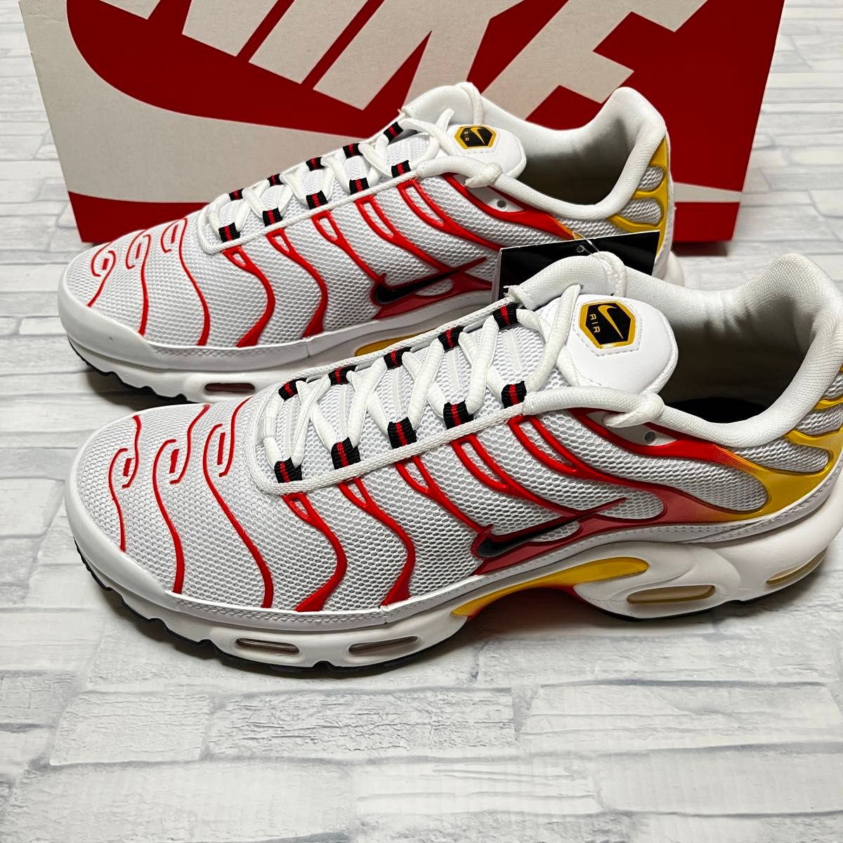 NIKE AIR MAX PLUS “Sunburn” ナイキ エアマックス プラス サンバーン