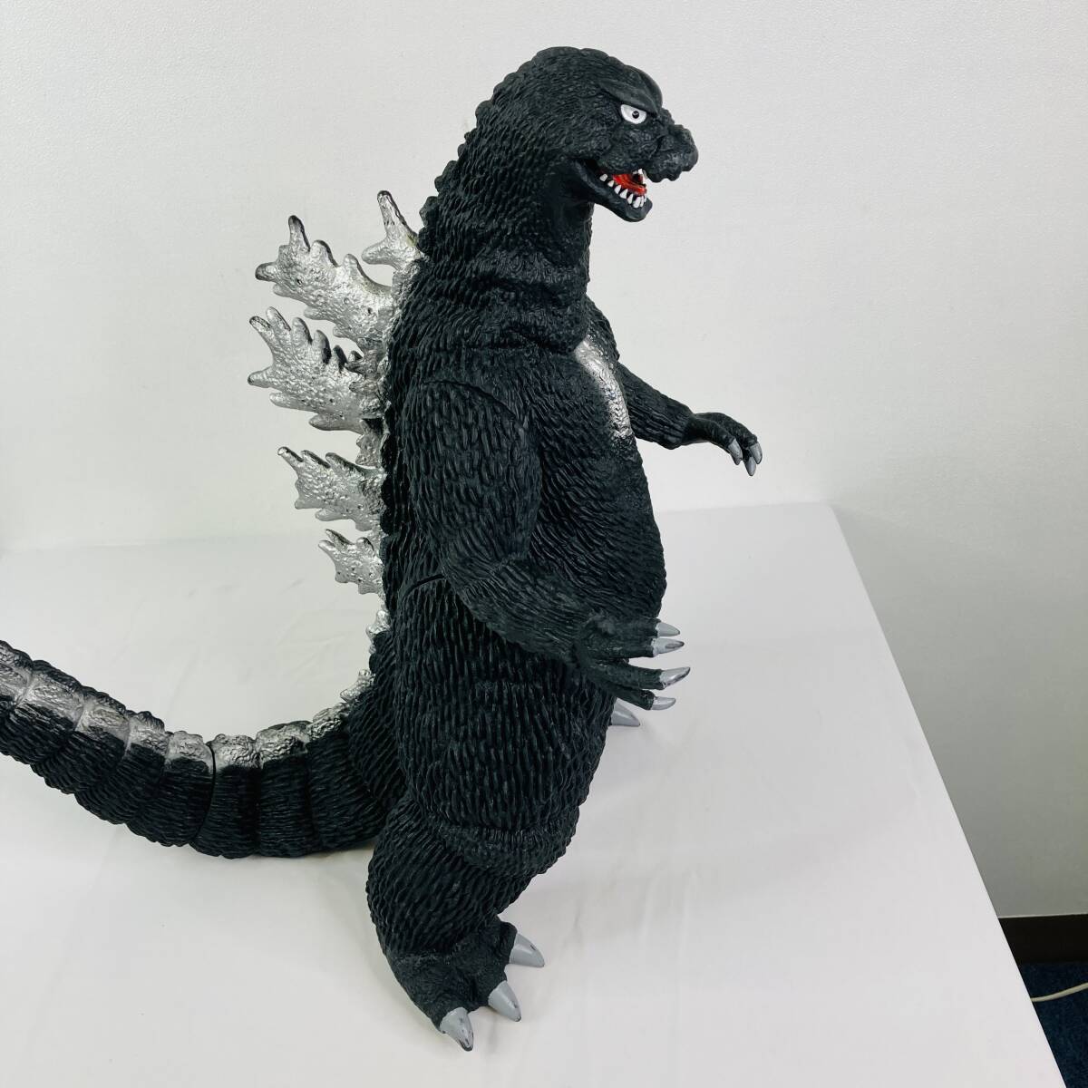 Yahoo!オークション - ゴジラ Godzilla フィギュア BANDAI 1988 東宝