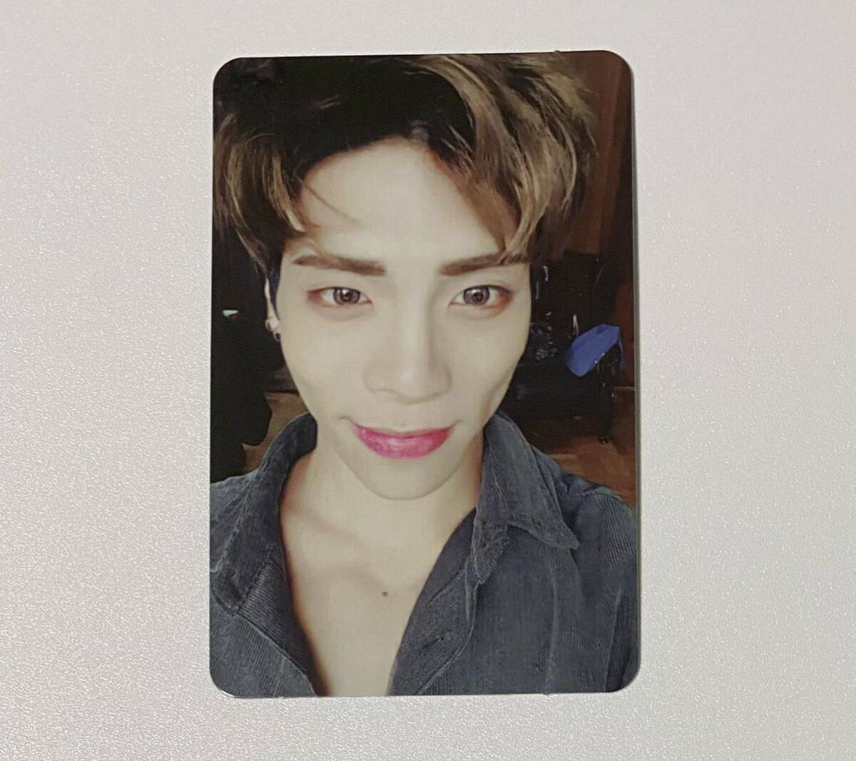 Yahoo!オークション - SHINee ジョンヒョン 1and1 トレカ JONGHYUN Pho