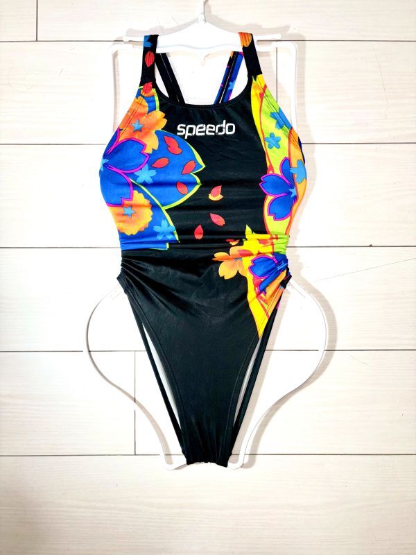 Yahoo!オークション - 18スピード女子競泳水着M アクアブレードうろこ