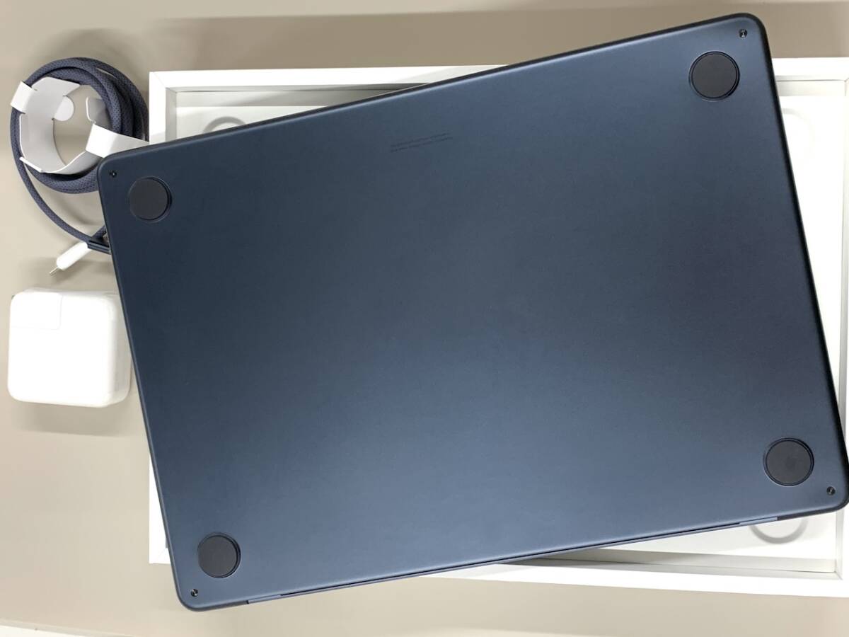 極美品・17回充電 Apple MacBook Air 13インチ 最大容量100% 保証あり