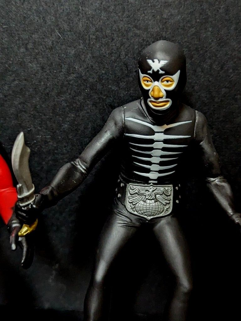 仮面ライダーショッカー黒戦闘員と赤戦闘員ソフビフィギュアセット 約