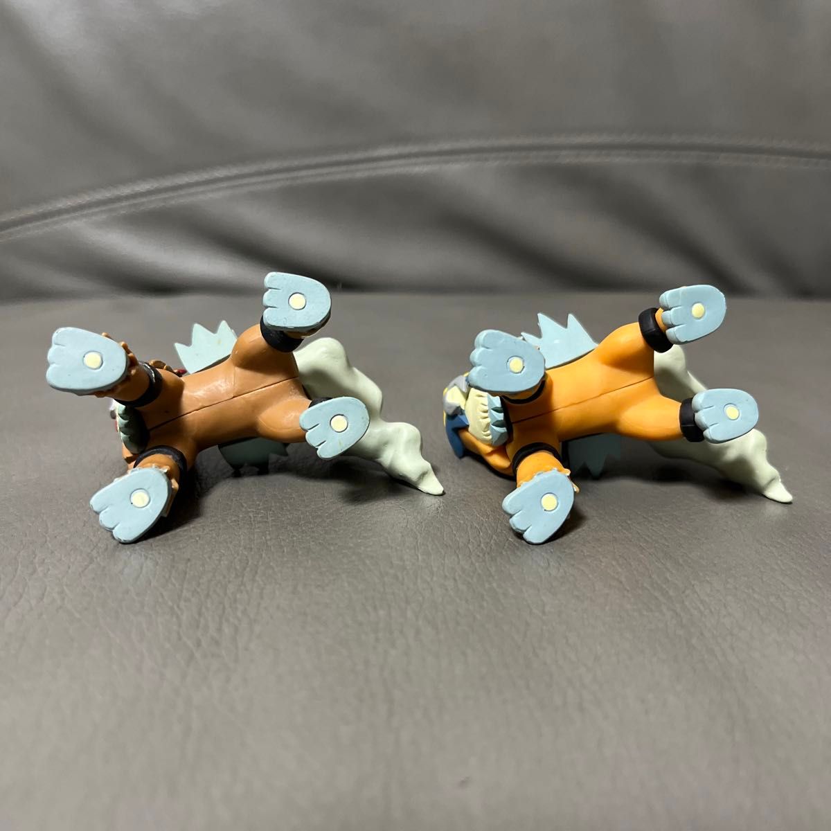 ポケモン フィギュア 立体ポケモン図鑑 エンテイ 色違いエンテイ 2体