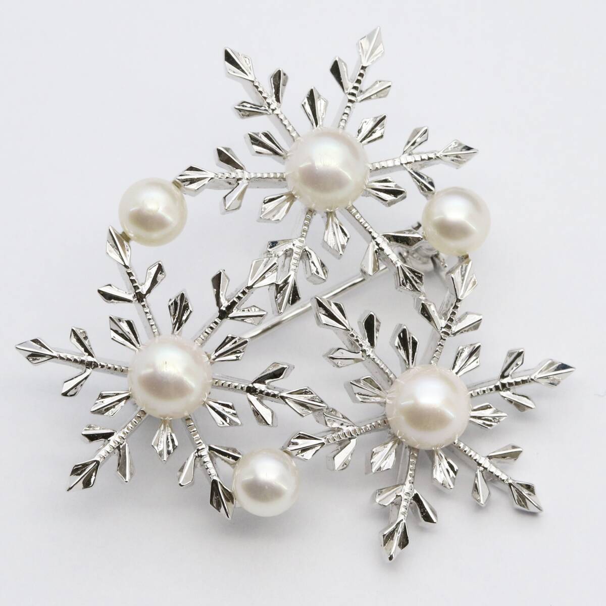 MIKIMOTO(ミキモト) ブローチ シルバー パール 真珠 雪 結晶