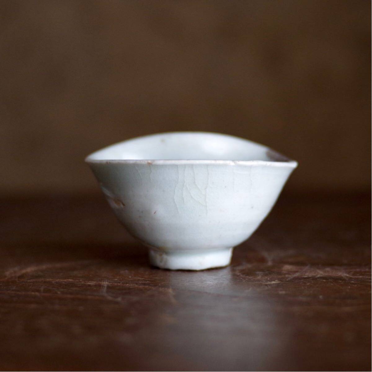 Yahoo!オークション - 【初期伊万里 希少】美しい艶の初期伊万里白磁盃