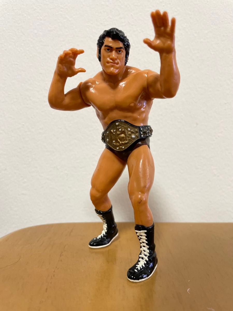 希少 アントニオ猪木 NWF世界ヘビー級チャンピオン フィギュア 茶