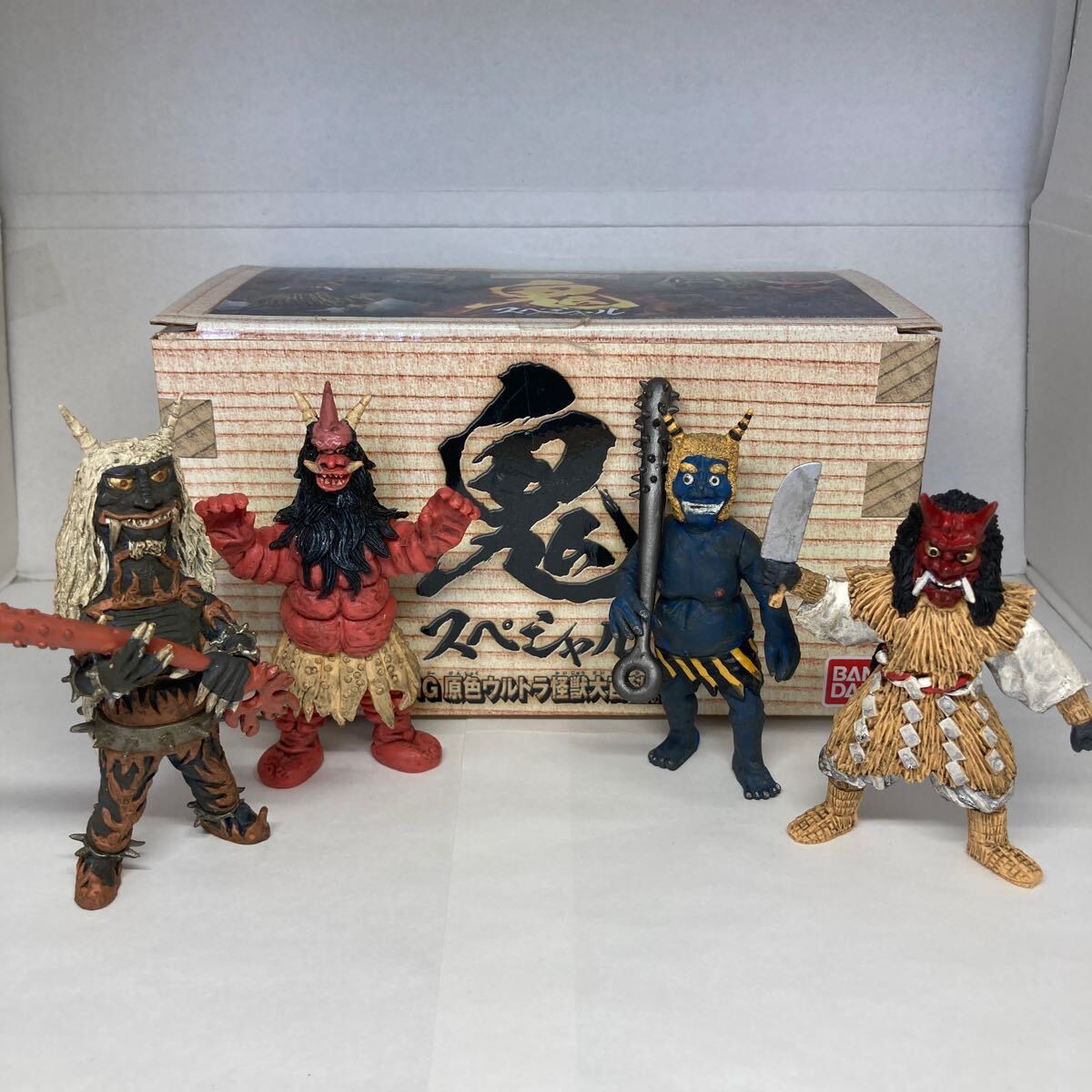 Yahoo!オークション - HGウルトラマン HG原色ウルトラ怪獣大百科 鬼ス