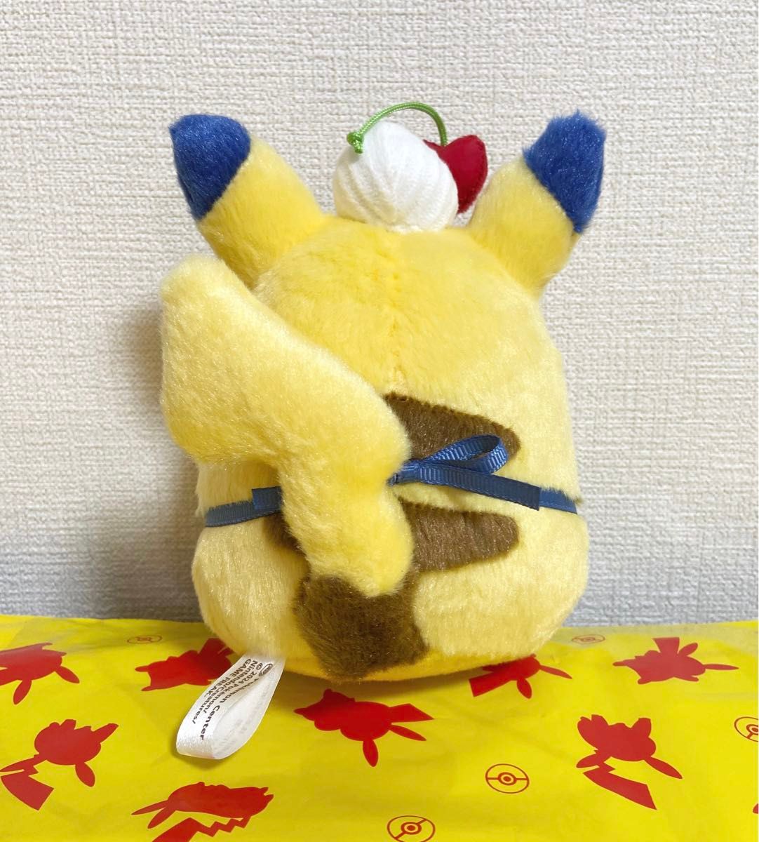 新品 ぬいぐるみ付き モロゾフ アソートチョコ ピカチュウ モロゾフ