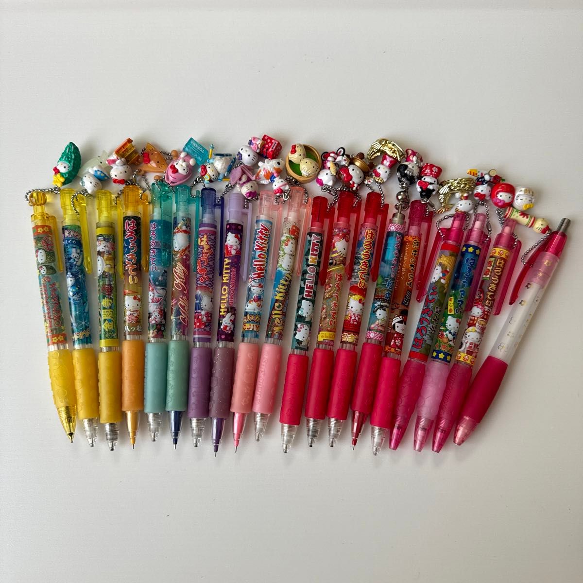 s*e様 ご当地Hello Kitty ボールペン8本シャープペンシル 2本 レ s*e様