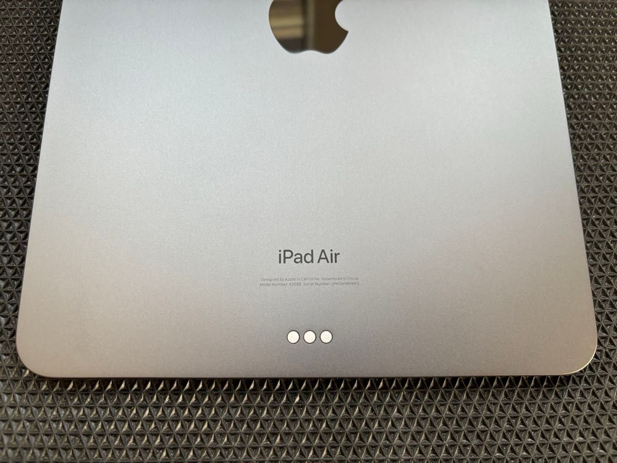 iPad Air Wi-Fiモデル 64GB スペースグレイ 10 9インチ 【美品
