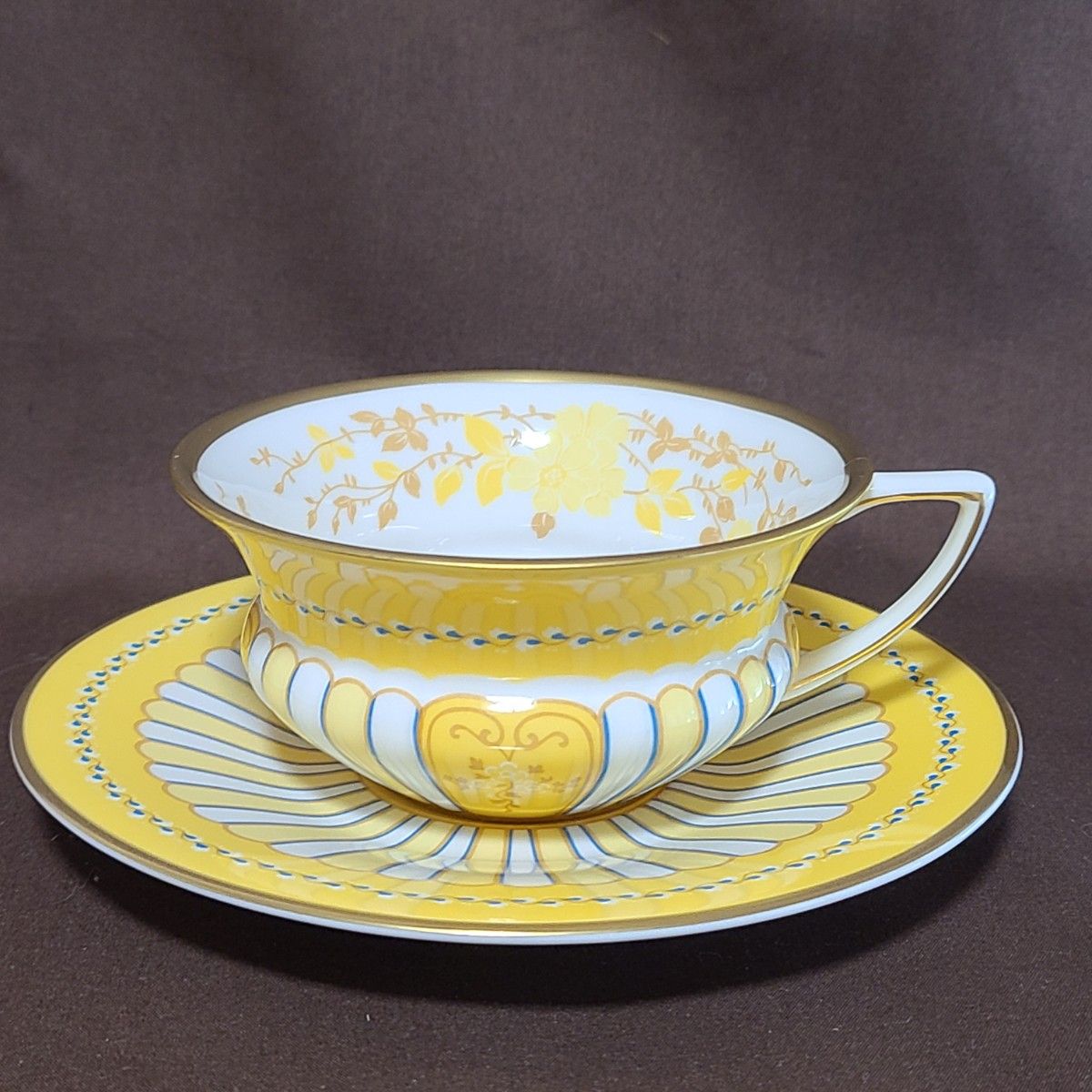 ウェッジウッド ハーレクイン イエローリボン カップ＆ソーサー｜Yahoo