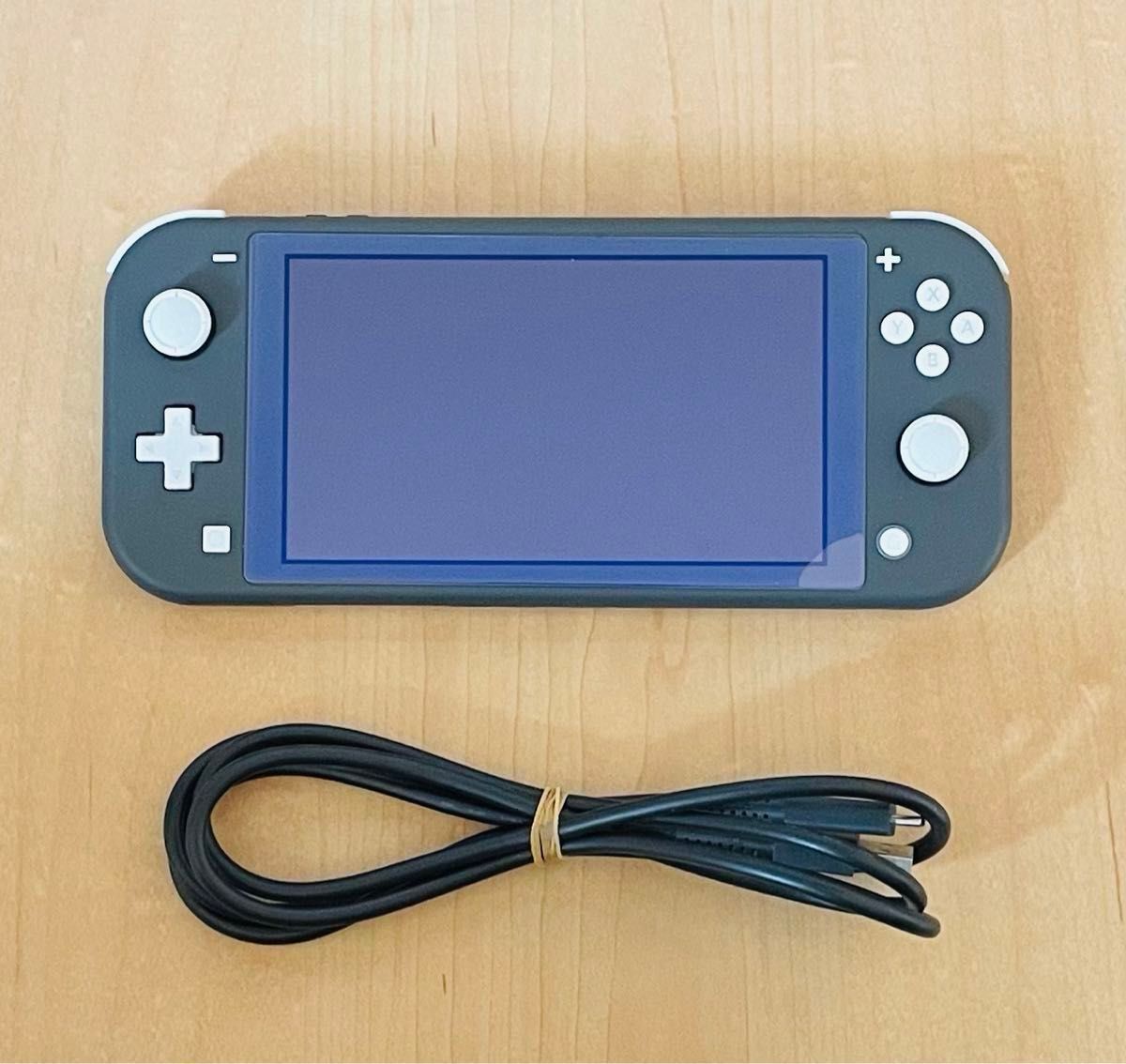 Nintendo Switch Lite ニンテンドースイッチライト 本体 2021年製
