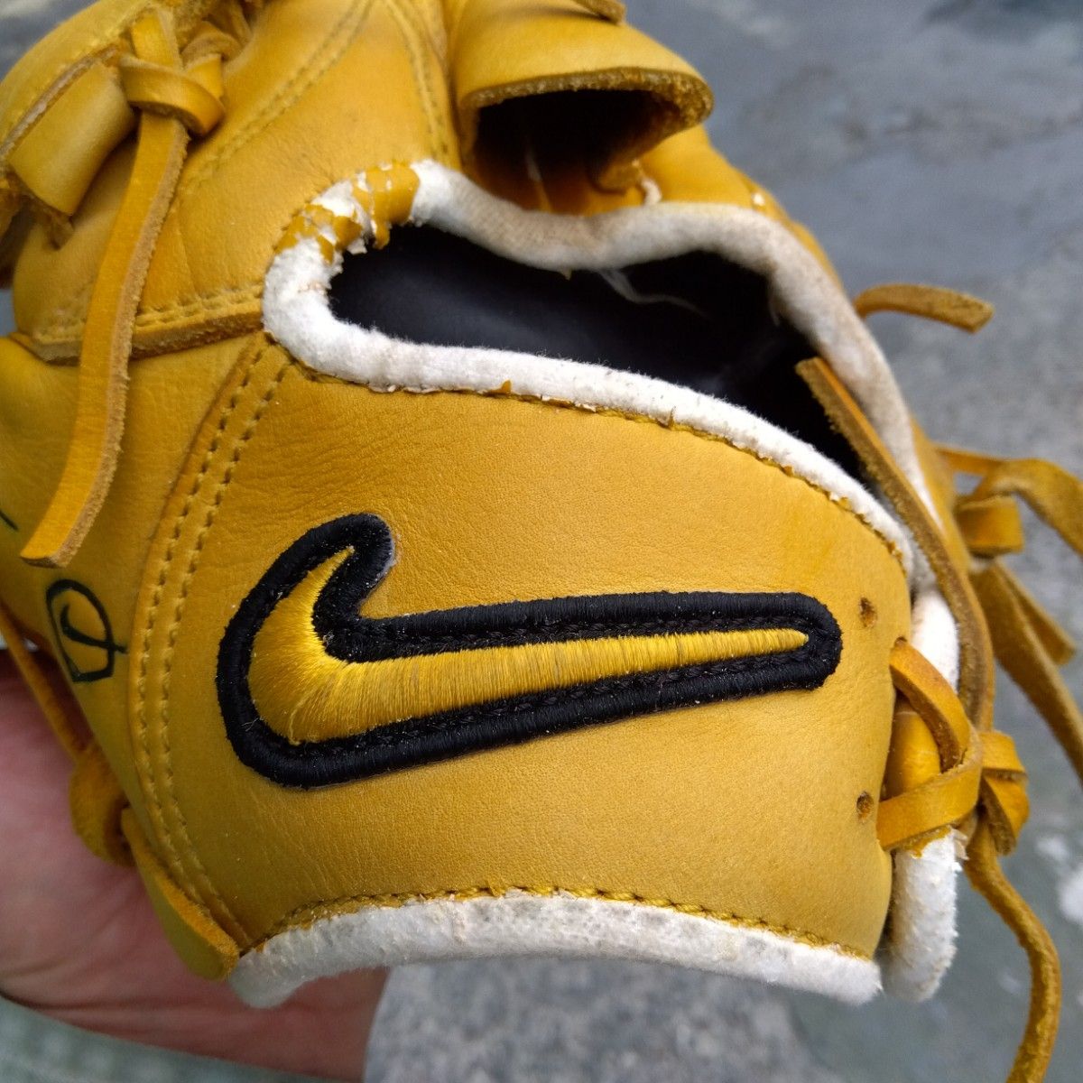野球 グローブ 軟式 少年野球 NIKE ナイキ 投手用 左投げ 黄色｜Yahoo