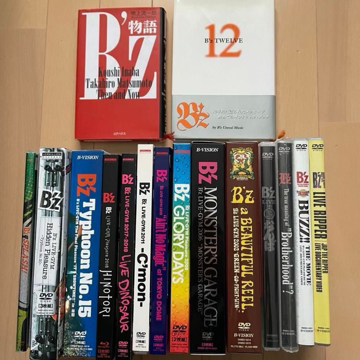 B'z DVD/Blu-ray 14点セット+おまけ4点の計18点(ビーズ Bz)｜Yahoo