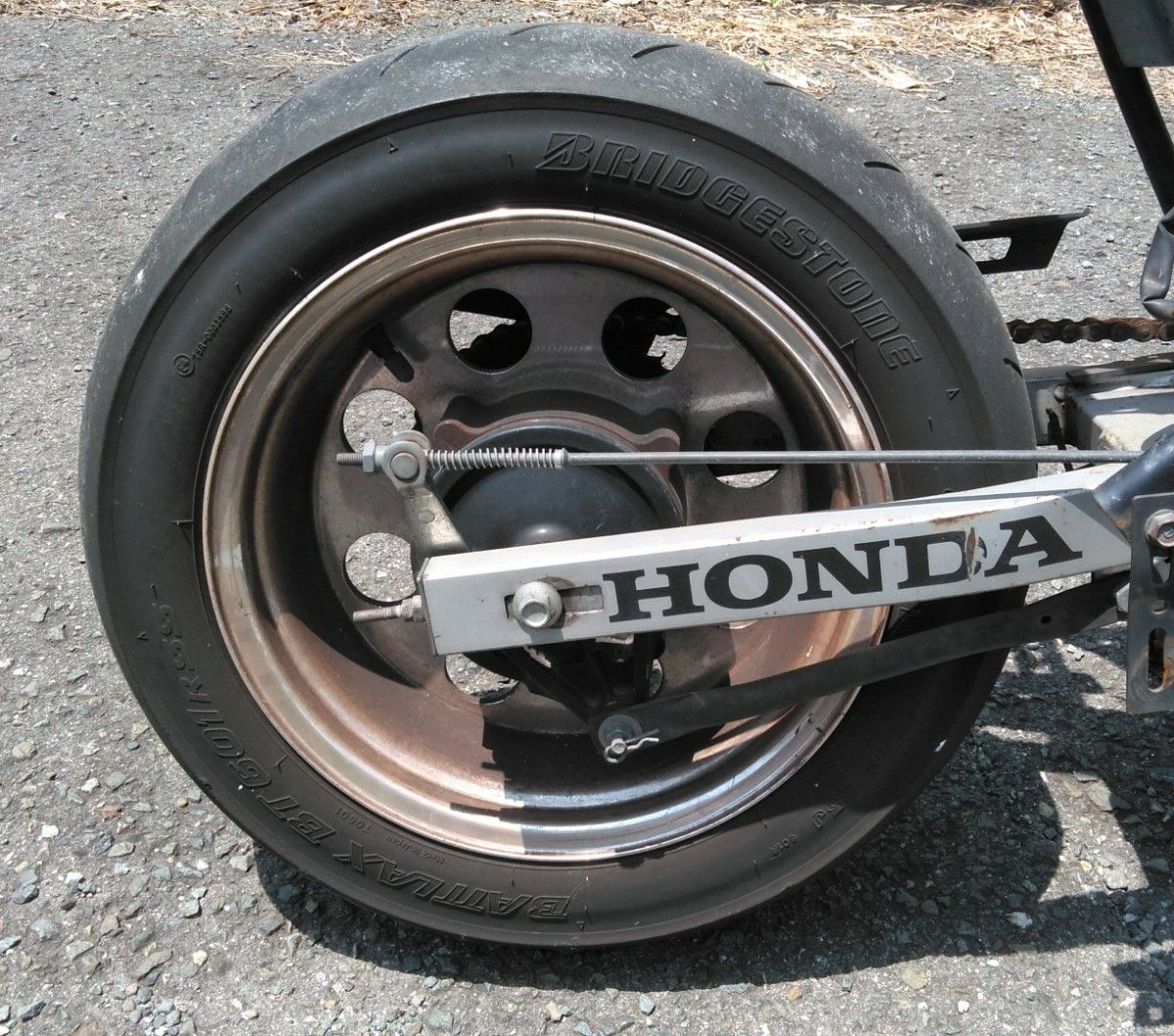 エイプ50 アルミホイール 前後 古タイヤ｜Yahoo!フリマ（旧PayPayフリマ）