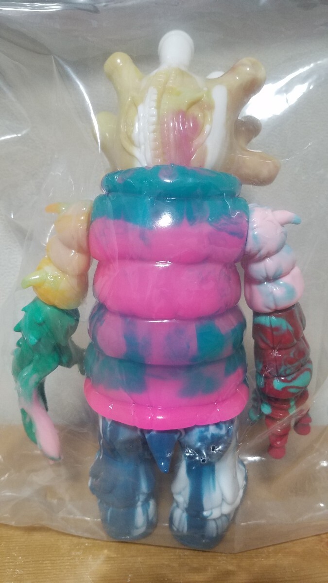 Yahoo!オークション - GYAROMI ギャロミ 百々目オイド マーブル ソフビ