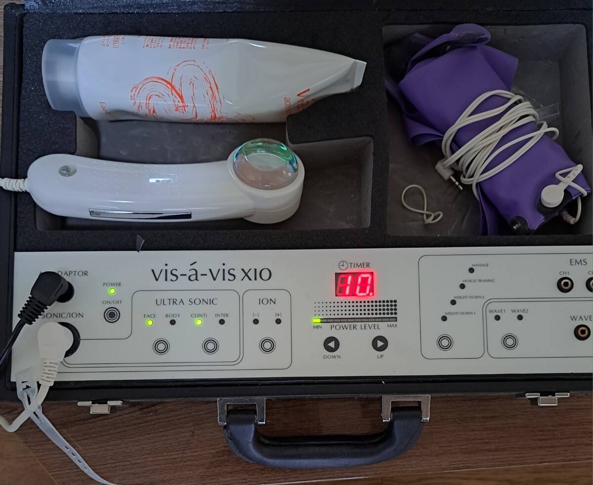 vis-a-vis XIO 美顔器 美容機器 動作確認済 ビザビイオ EMS ジャンク